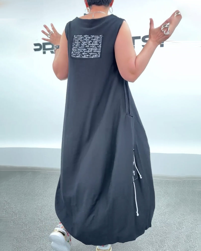 Kleid Ärmellos Oversized Buchstabenprint