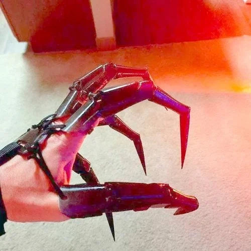 KlaueKratzer™ Realistisches Krallendesign