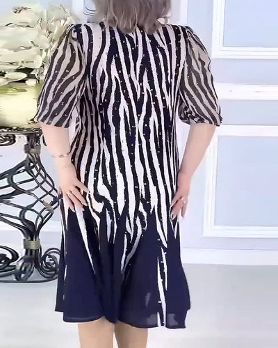 Kleid Temperamentvoll Und Modisch