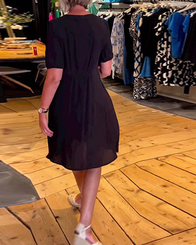 Kleid V-Ausschnitt Taille