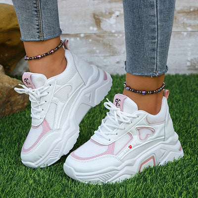 Schicke Turnschuhe für Damen