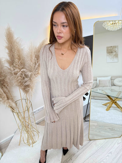Langes Strickkleid