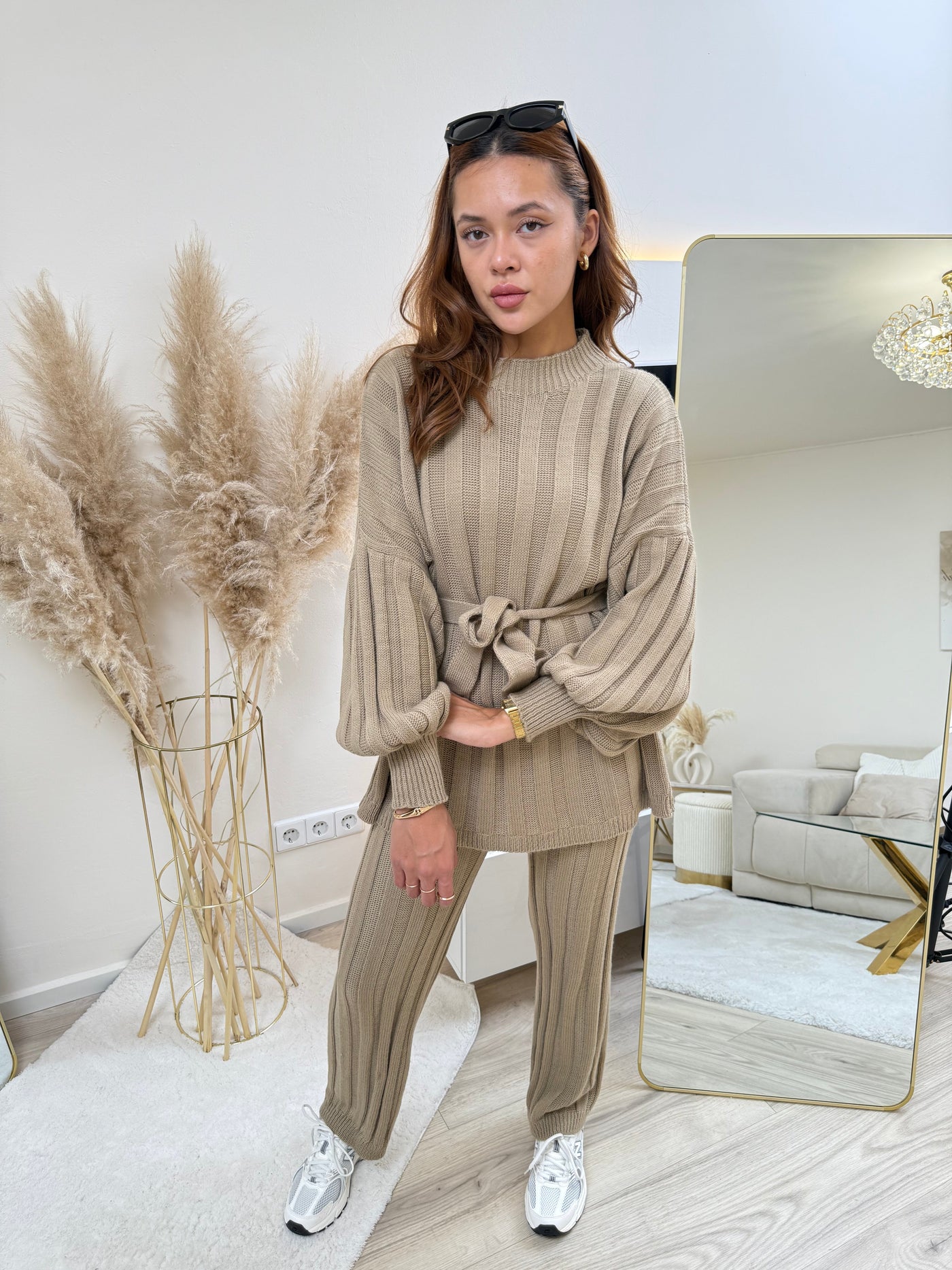 Strick-Set mit Stoffgürtel