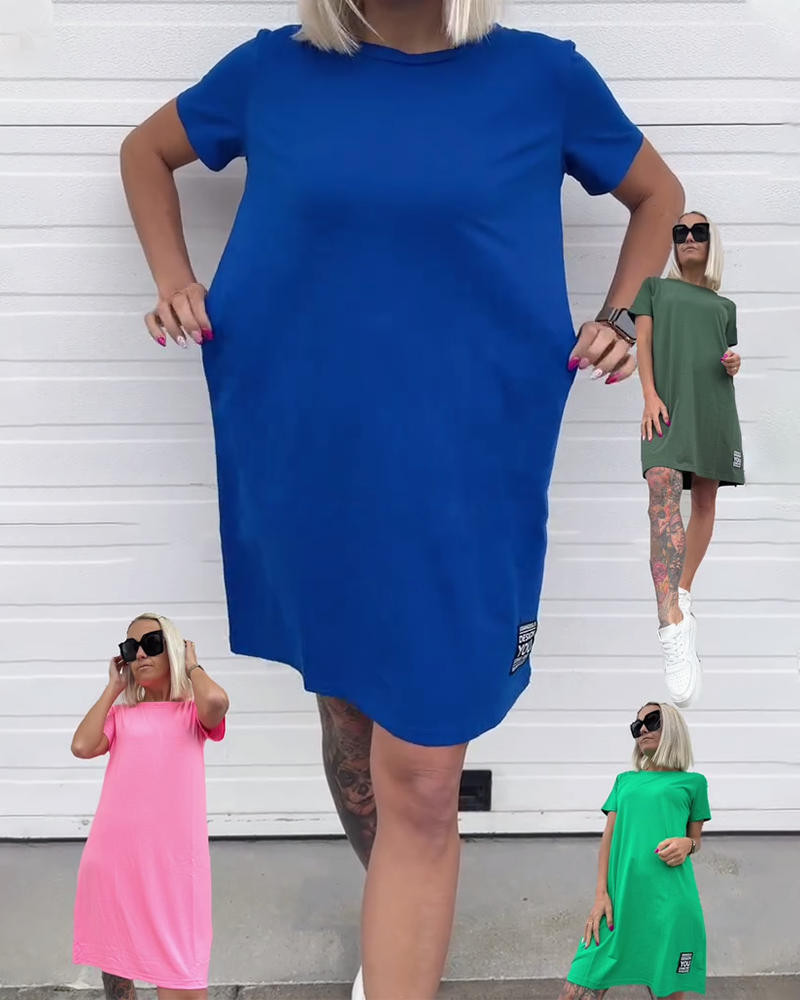 Kleid Einfaches Buchstabenlogo Einfarbig