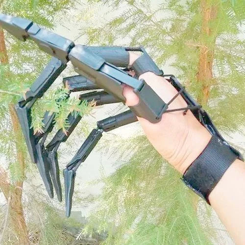 KlaueKratzer™ Realistisches Krallendesign