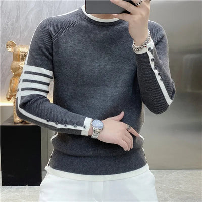 Einfacher stilvoller langer Winterpullover für Männer