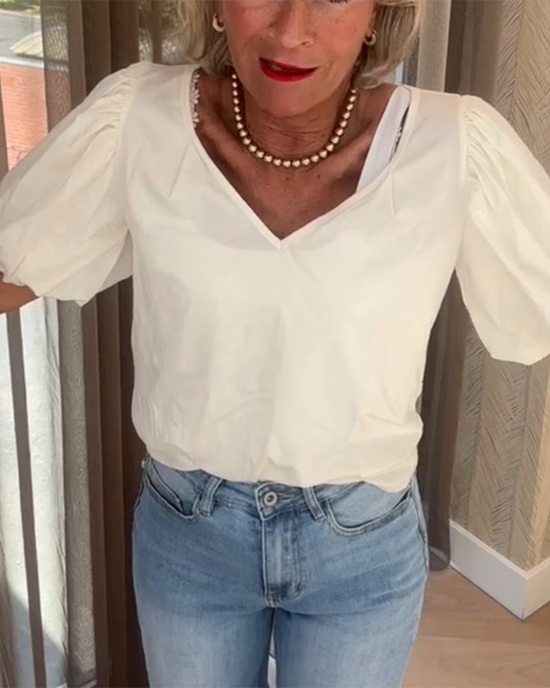 T-Shirt mit Puffärmeln und V-Ausschnitt