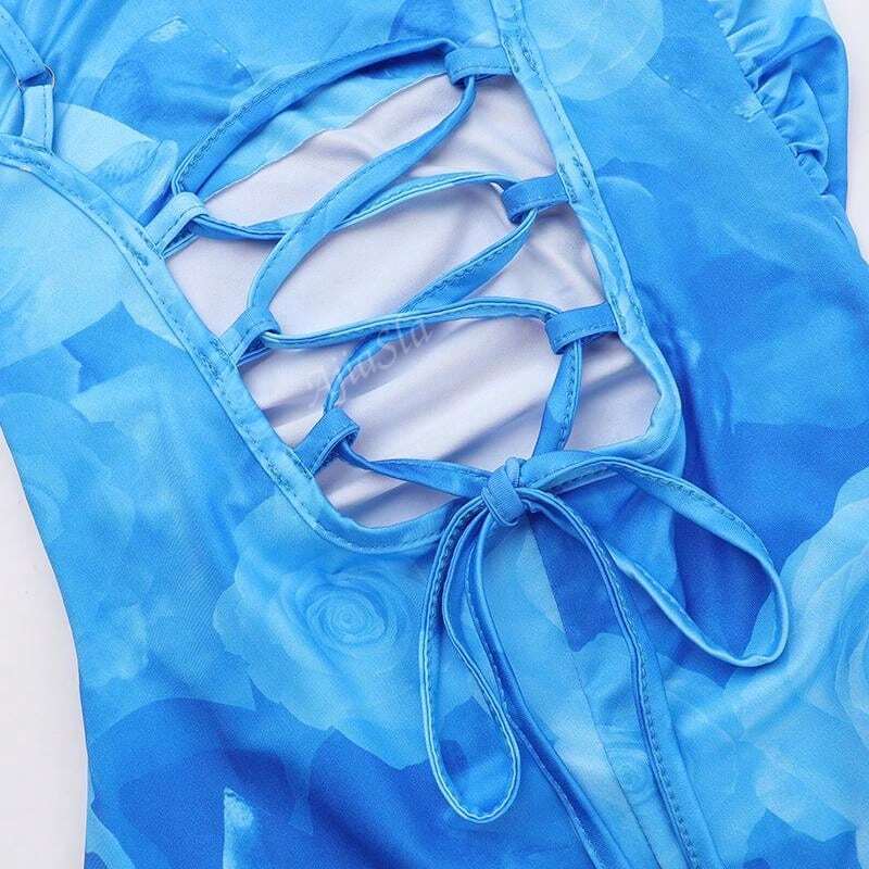 Langes Sommerkleid mit Aquarellprint & Spaghettiträgern