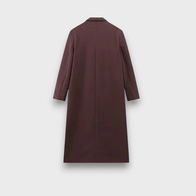 Oslaine – Maximalistischer Wollmantel mit maskuliner Silhouette