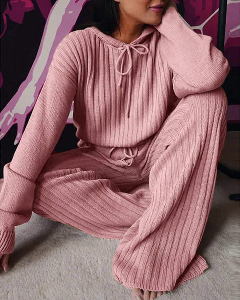 Gestricktes Pyjama Set für Damen