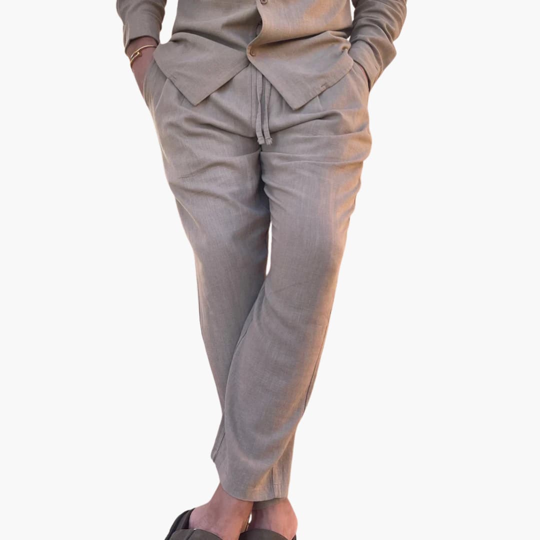 Herren Sommer-Zweiteiler mit Hemd und elastischer Hose