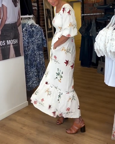 Kleid Weiter Kragen Gedruckt