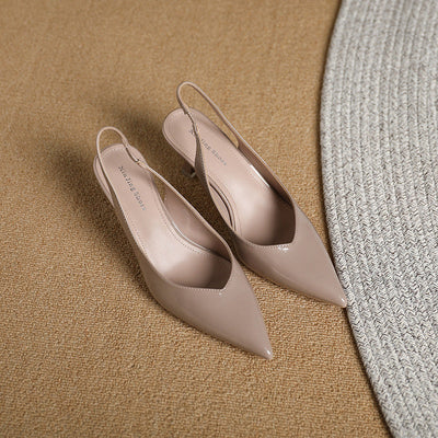 Heidi-Mode | Einfarbige, Temperamentvolle High Heels mit Spitzer Zehenpartie