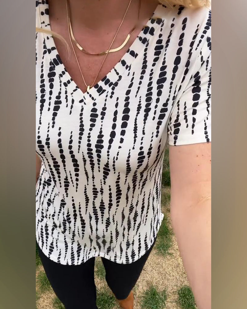 T-Shirt bedruckt kurzärmelig V-Ausschnitt