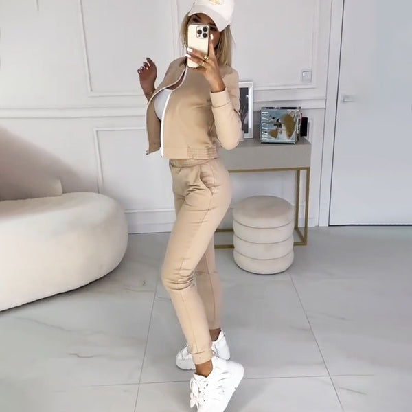 ZORA - BEQUEMES UND ELEGANTES DREITEILIGES SET