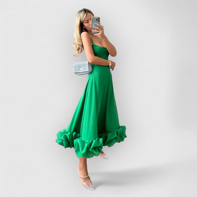 Carissa | Ein fließendes Kleid für deine Schönheit