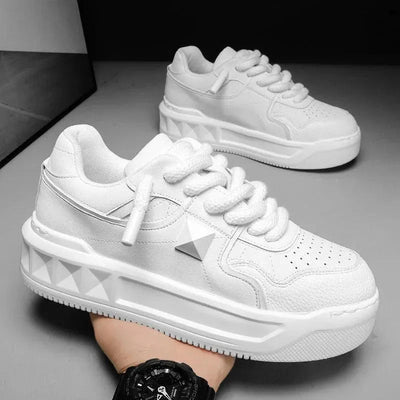 Heidi-Mode | Herren Sneakers mit dicker Sohle – Urban Style and Comfort!