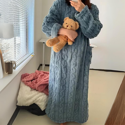 Warme Winterkleid für Damen