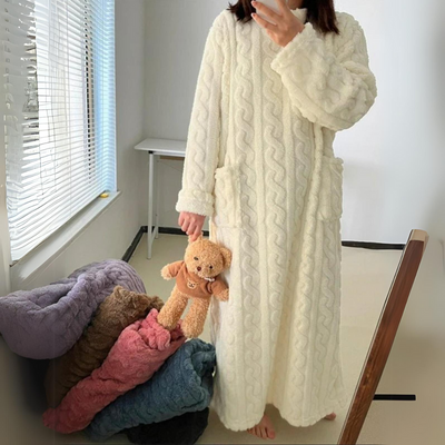 Warme Winterkleid für Damen