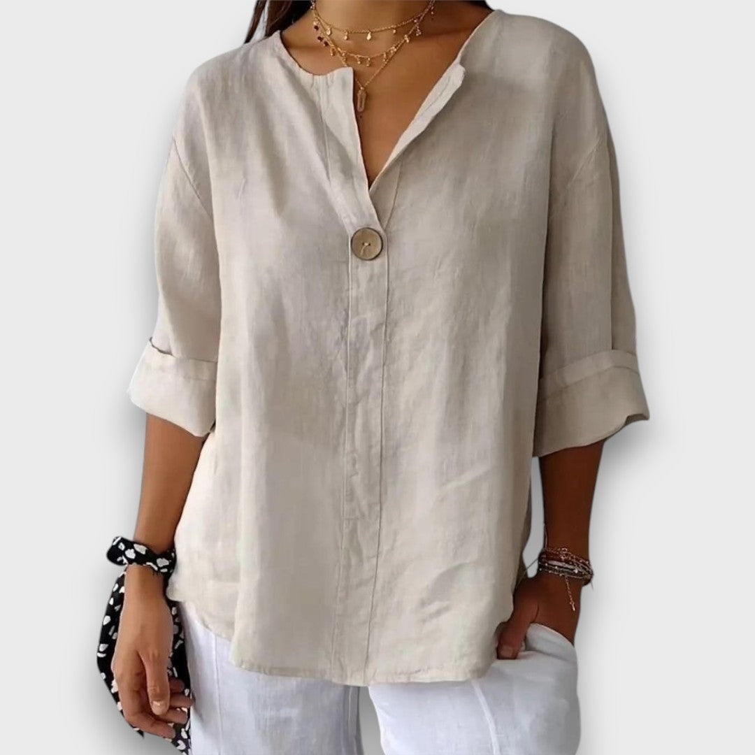 Solenne – Leichte Oversize-Bluse mit Statement-Kragen