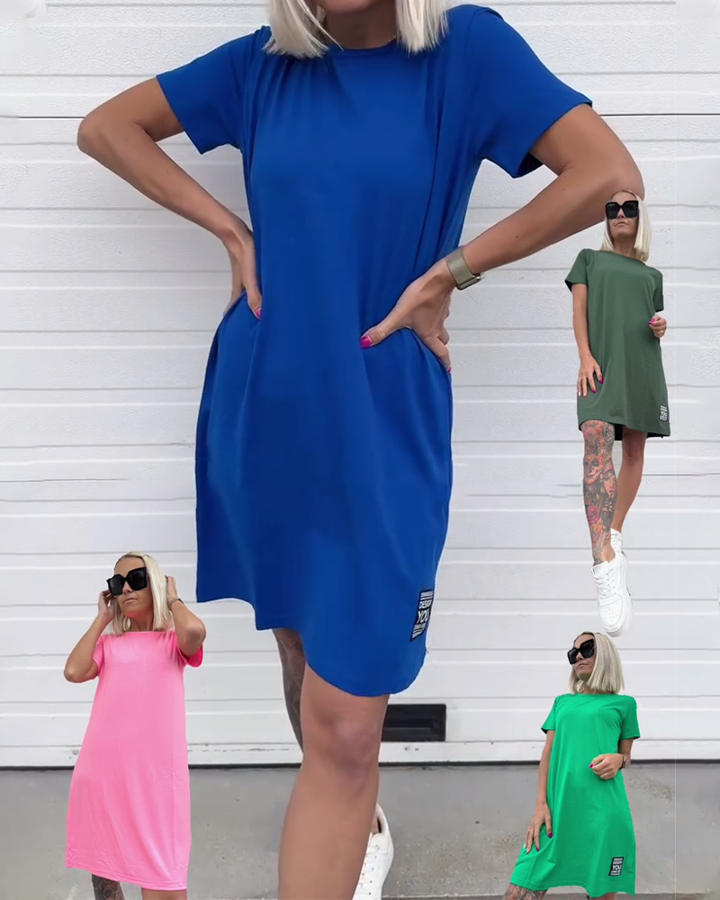 Kleid Einfaches Buchstabenlogo Einfarbig