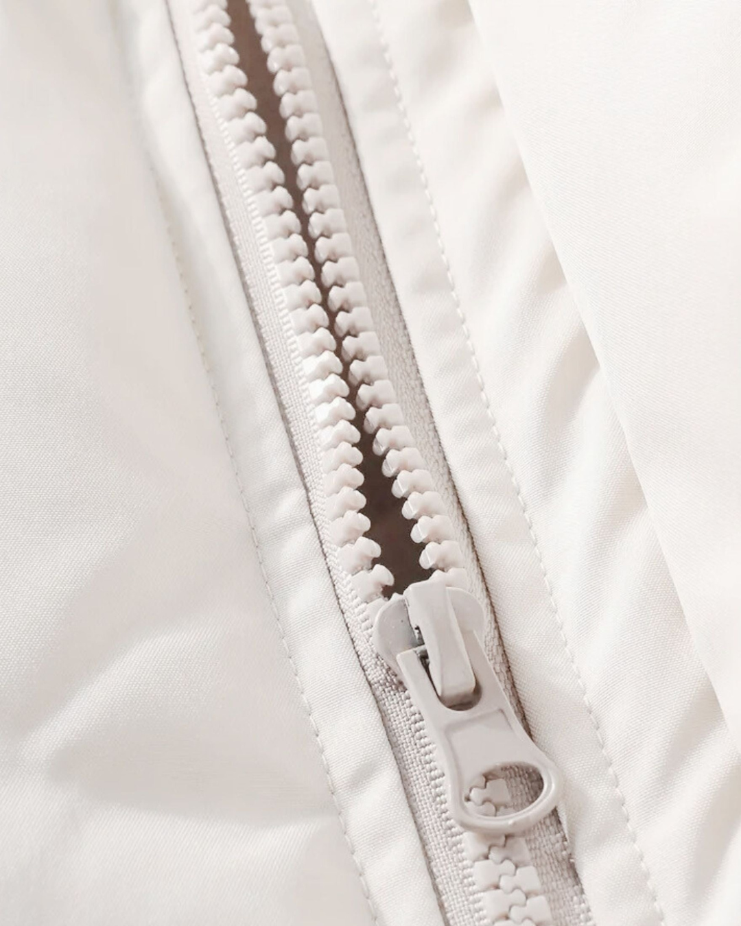 Herren-Leichtsteppweste – Minimalistische, warme Schicht