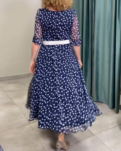 Kleid Halbärmliges Pünktchen Chiffon