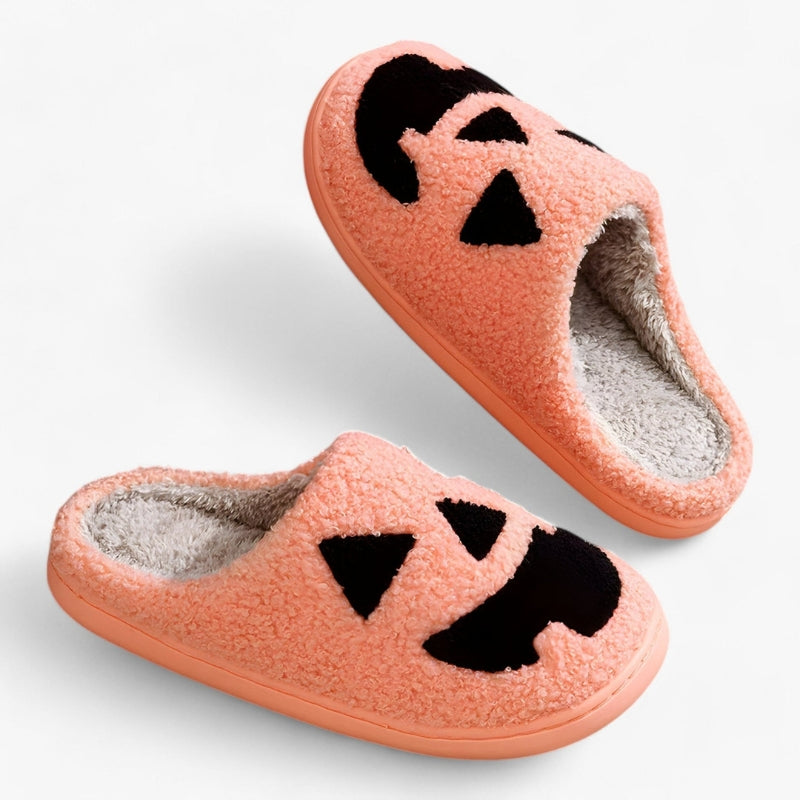 Monica Halloween Hausschuhe – Klassische Slipper mit Kürbis‑Motiv