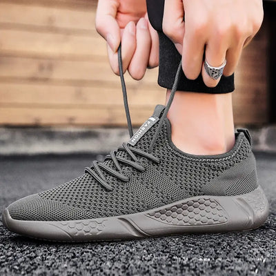 Leichte Mesh-Laufsneaker für Herren