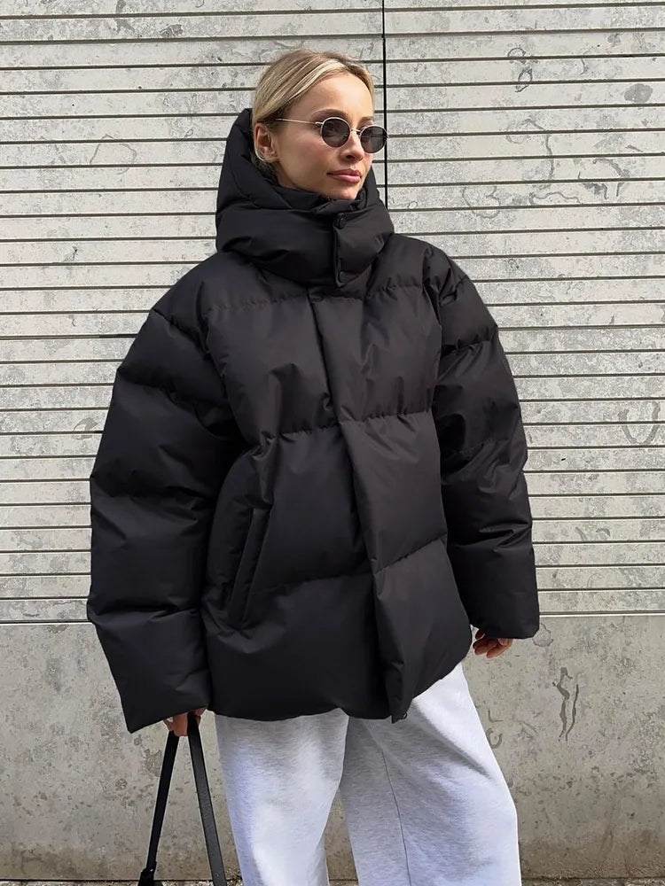 Puffer-Winterjacke mit Kapuze für Frauen