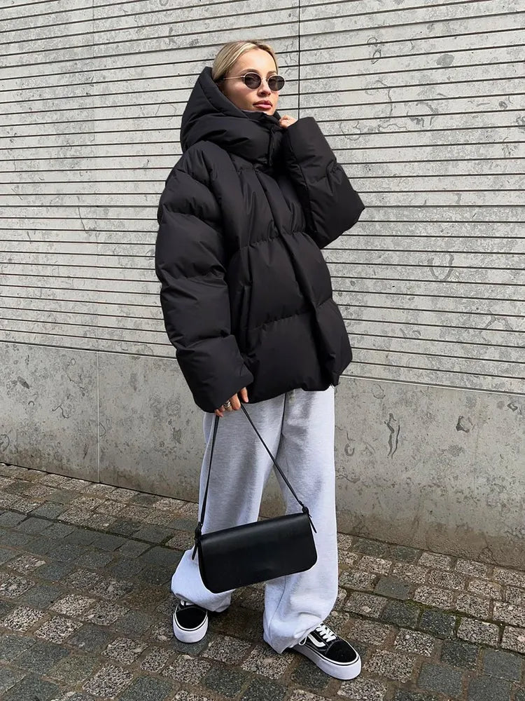 Puffer-Winterjacke mit Kapuze für Frauen