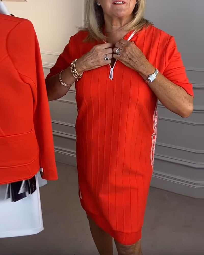 Kleid mit halbem Reißverschluss und Kontrastfarbe