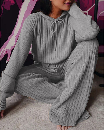 Gestricktes Pyjama Set für Damen