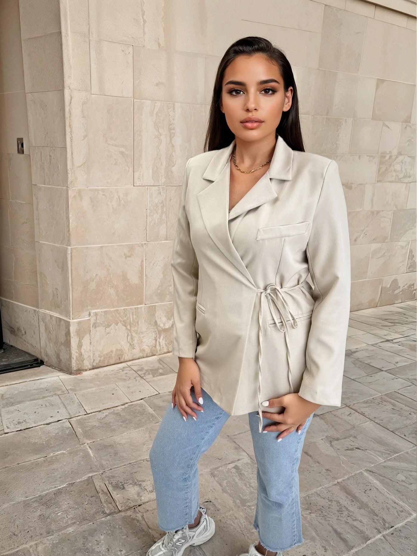 Blazer mit Bindegürtel