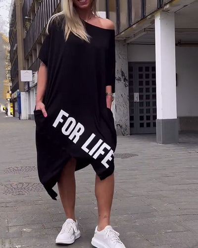 Kleid Unregelmäßig Buchstabendruck Locker