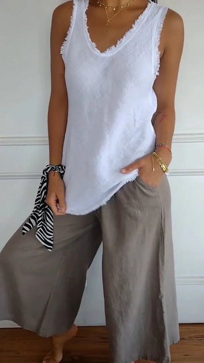 HILDEGARD - ÄRMELLOSES LEINENTOP MIT FRANSEN