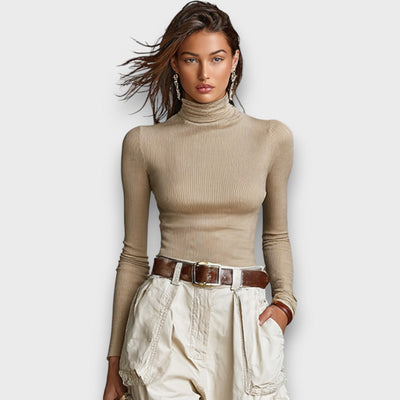 Lorena – Set mit Stehkragen-Shirt und Cargo-Hose