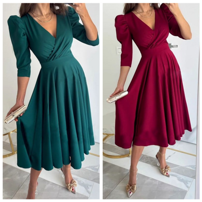 TÜLAY - PLISSIERTES MIDIKLEID MIT V-AUSSCHNITT