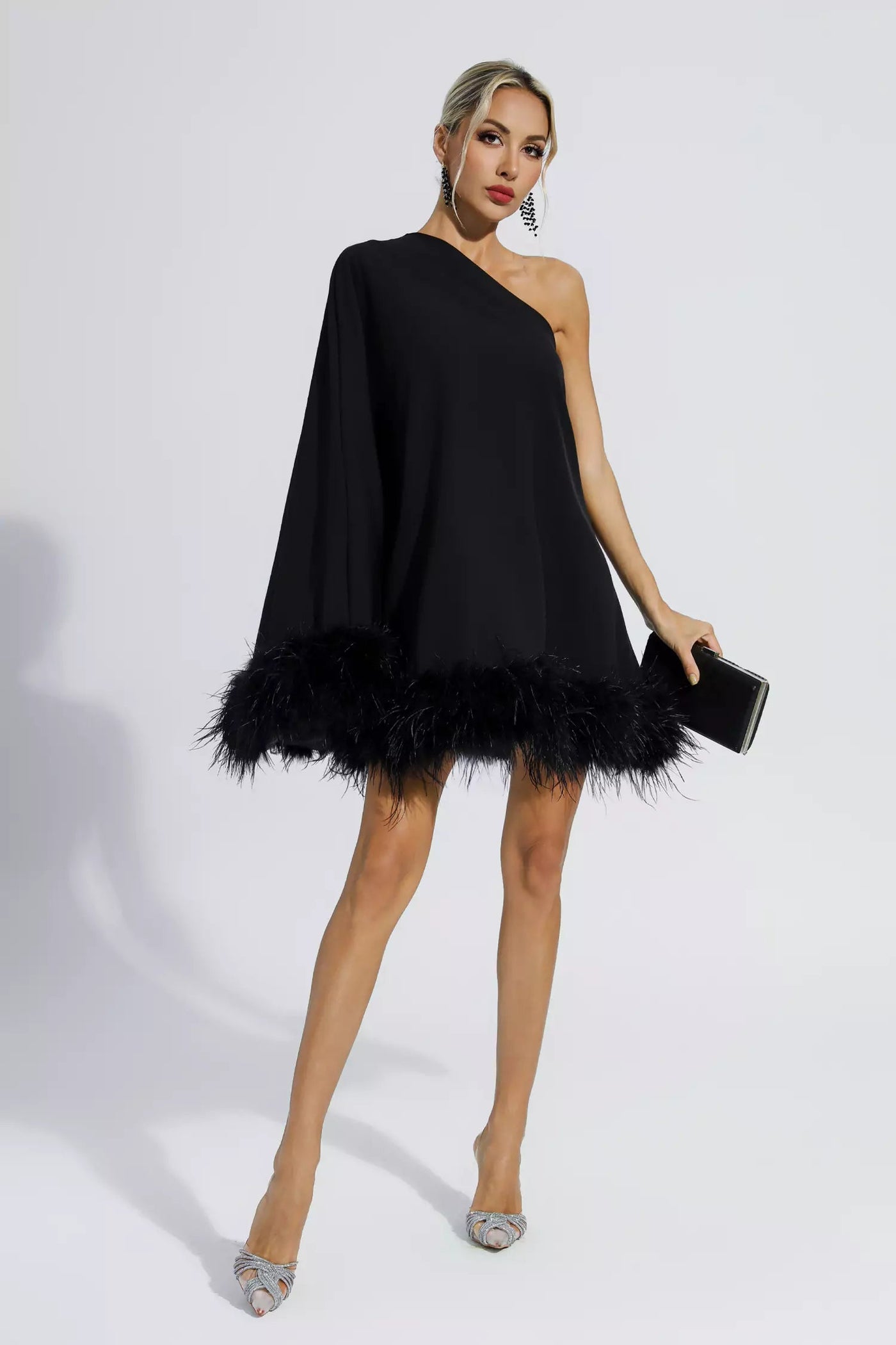 Ailani | Festliches Minikleid mit Federn