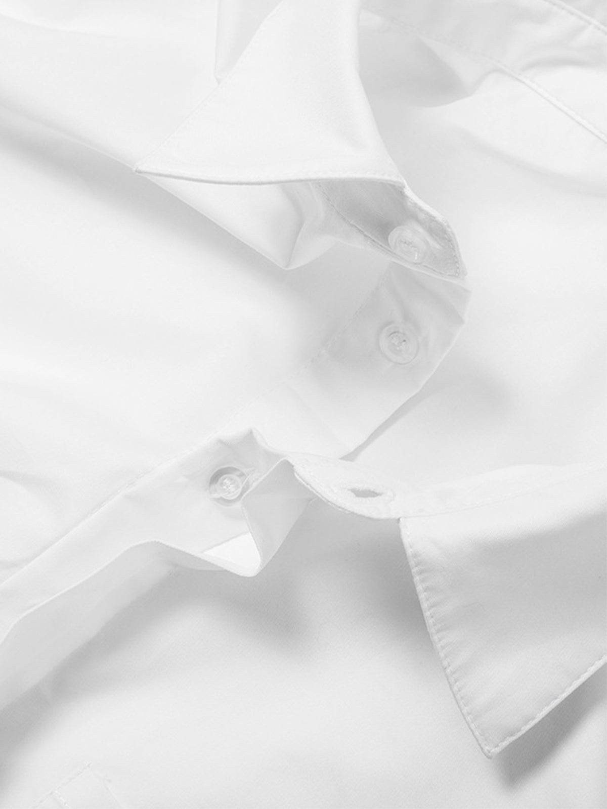 Cropped Damenbluse mit Raw Cut – Modern, Urban & Statementstark