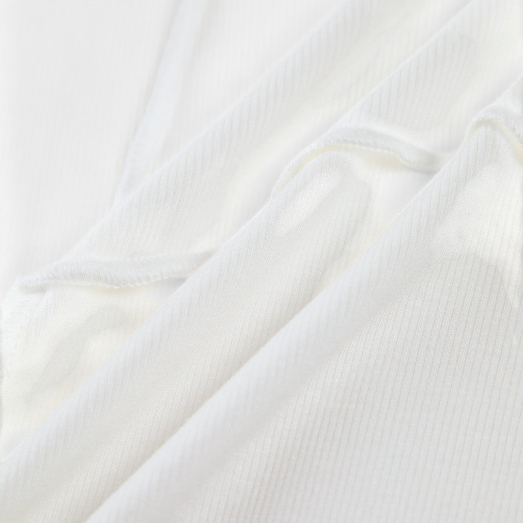 Clara – Geripptes Slim-Fit Langarmtop