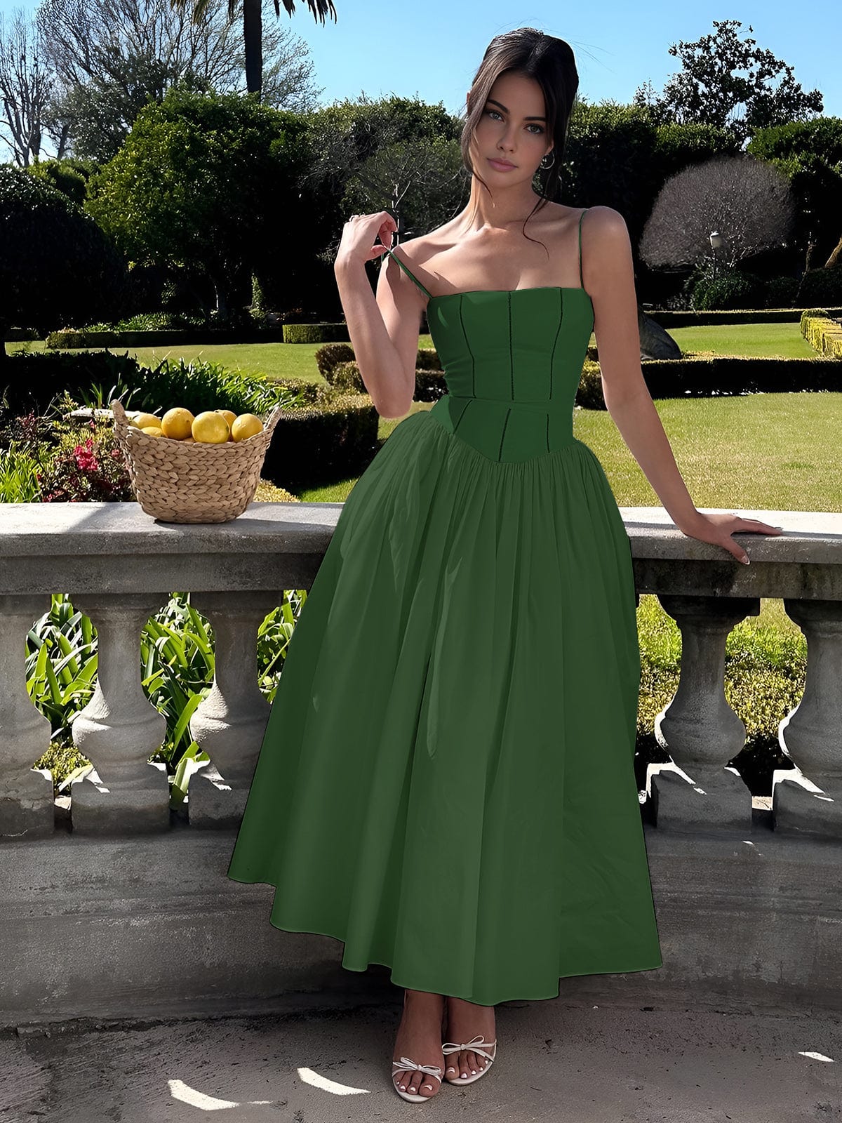 Mia | Elegantes Corsagen-Midikleid mit Spaghettiträgern – Feminine Raffinesse