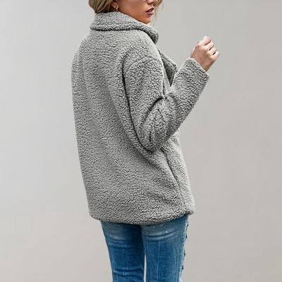 Flauschige Jacke für Frauen