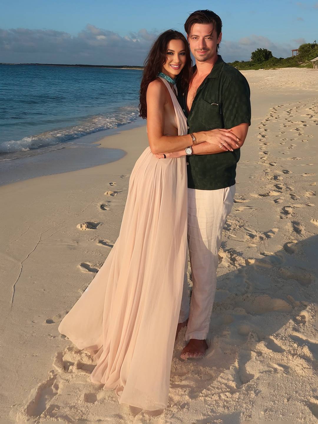 Camille | Langes Drapiertes Kleid mit Rückenfreiem Schnitt