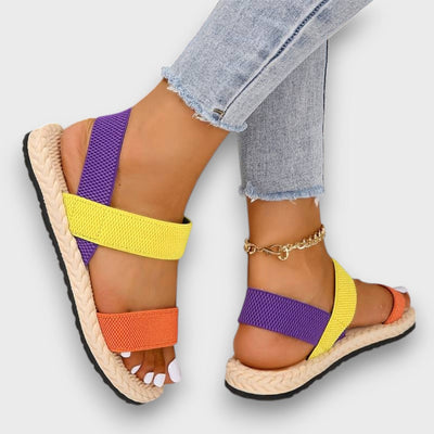 Yva – Farbspiel-Sandalen für den Alltag