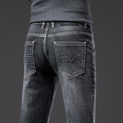 VERNER - GERADE GESCHNITTENE JEANS