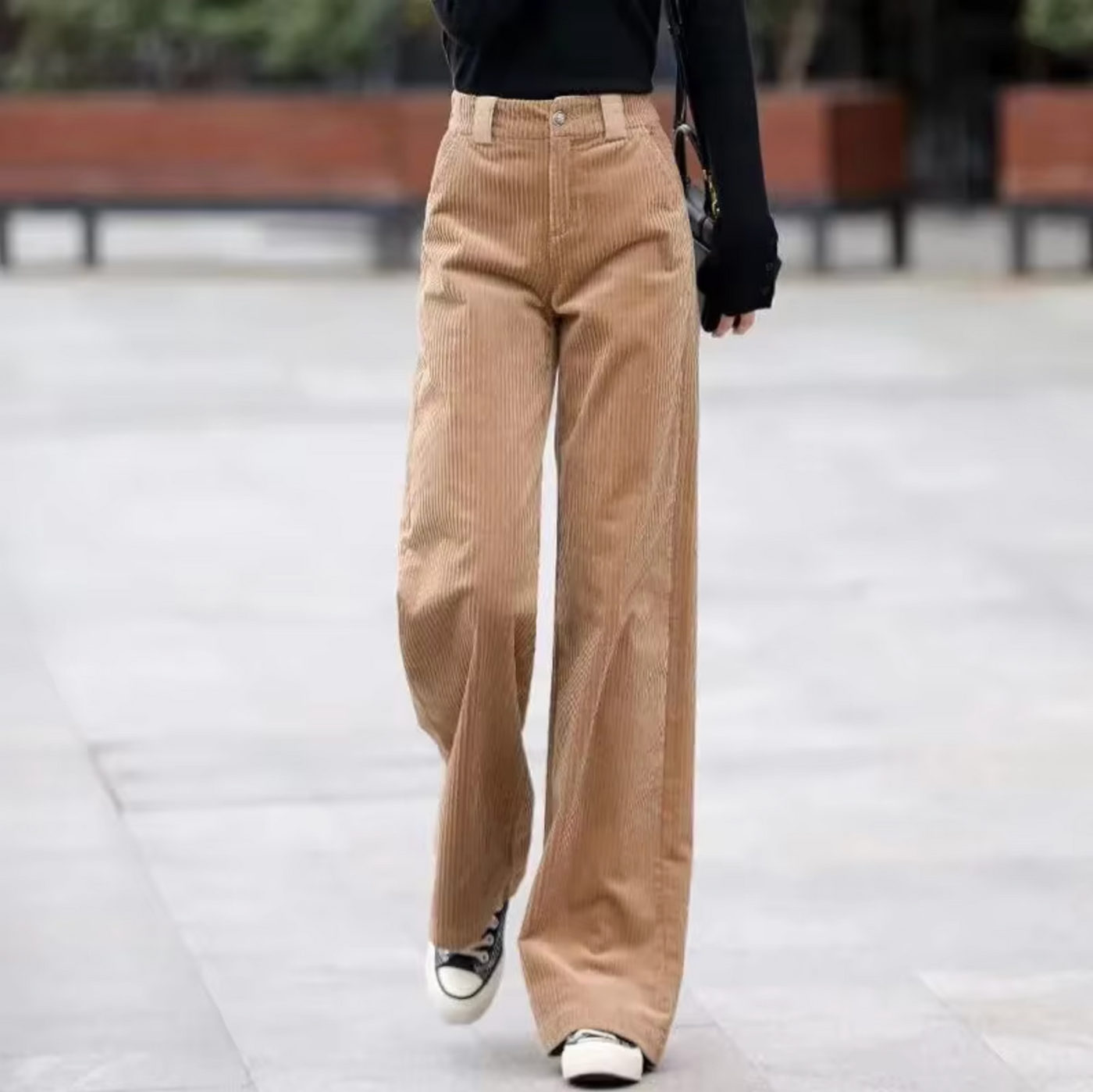 Kira | Bequeme Hoch Taillierte Cordhose