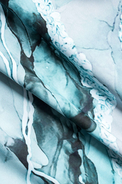 Angela | Zweiteiliges Badeanzug-Set mit abstraktem Print, Schleifen-Trägern und Pareo