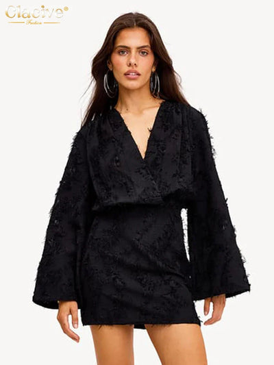 Clacive Herbst Lose Gelb Casual Frauen Kleider 2024 Sexy V-ausschnitt Langarm Mini Kleid Elegante Klassische Hohe Taille Weibliche Kleid