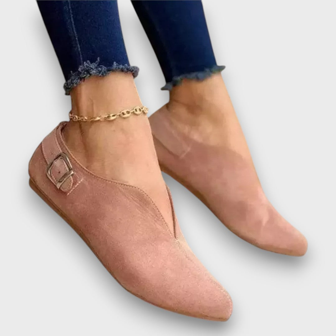 Zerina – Klassische Flats mit edler Schnalle